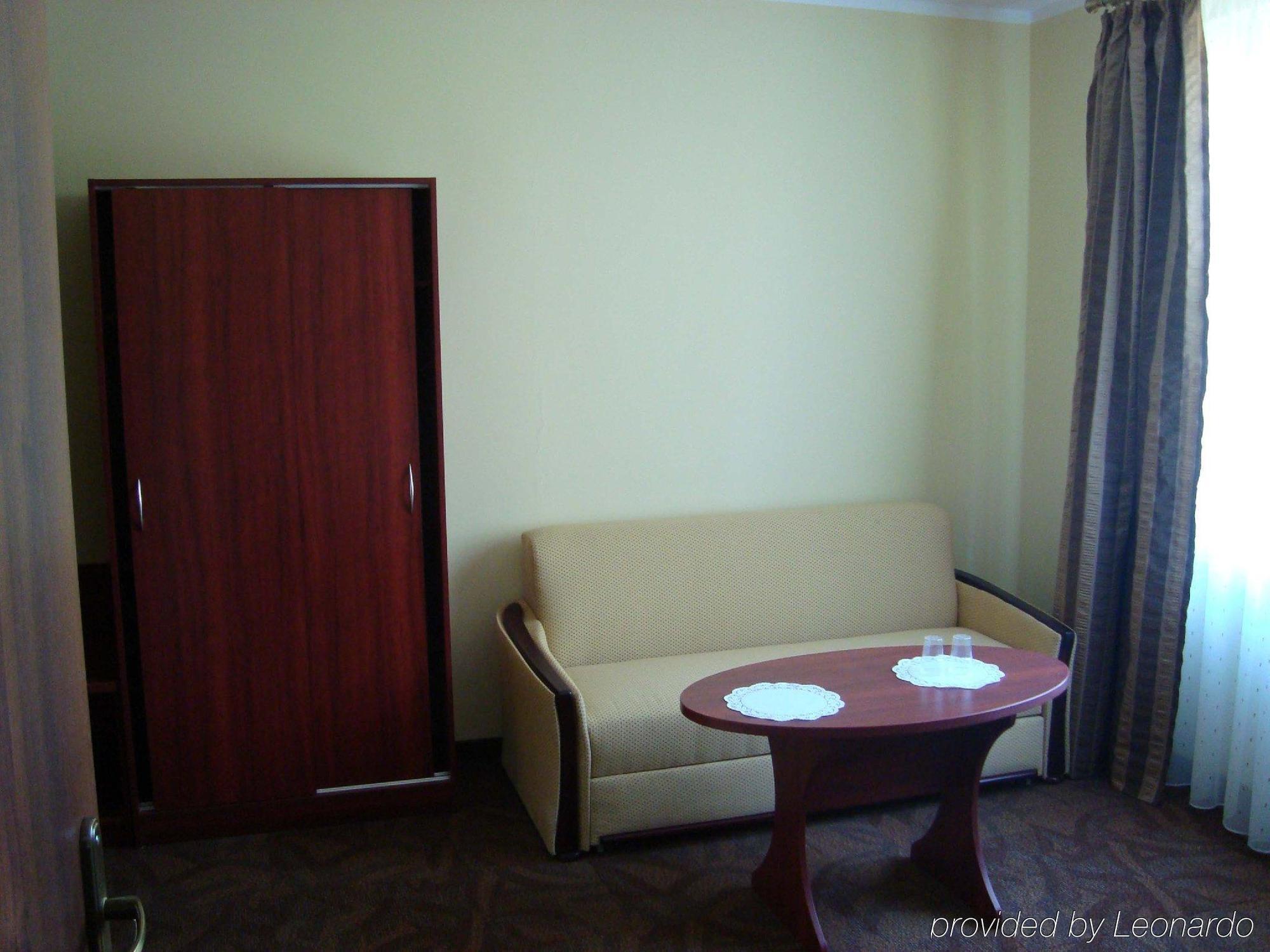 Gaja Aparthotel Poznan Room photo